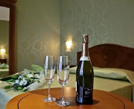 Trevi Qq Bed & Breakfast Rom