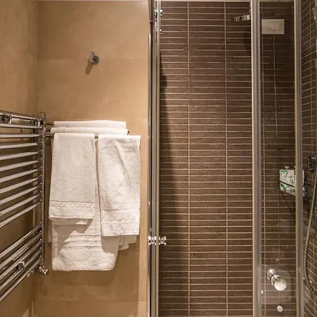 Trevi Qq Bed & Breakfast Rom